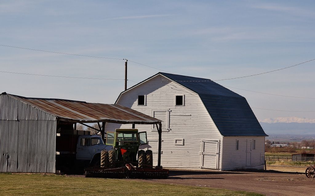 Barn